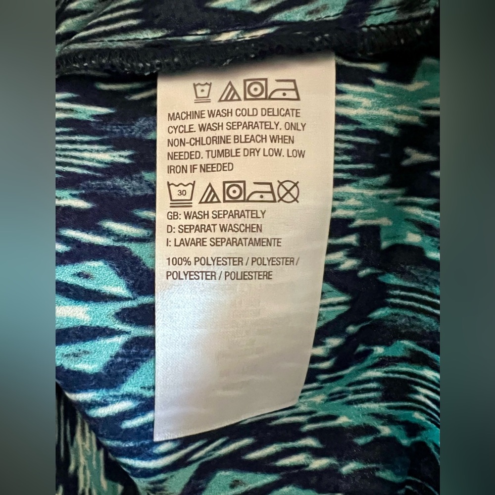 Kim Gravel Blue Patterned Top - Picture 5 of 6